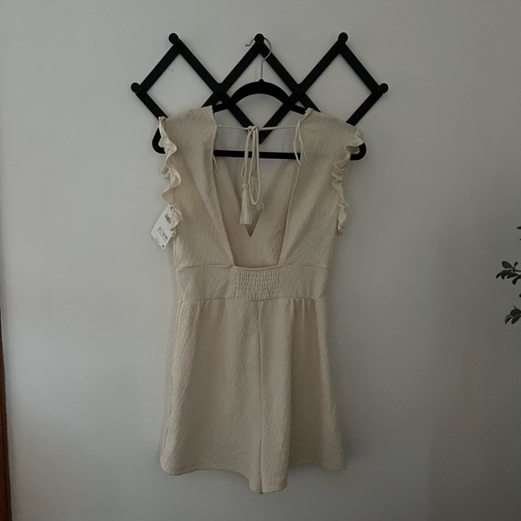 NWT Zara Sleeveless Romper with Embroidered Lace Details and Open Back - Picture 2 of 5